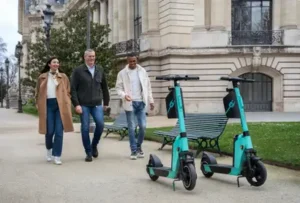 electric scooter with seat