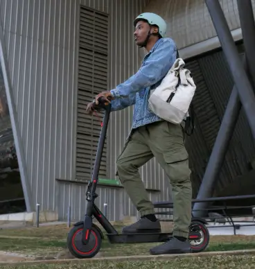 Compliant Helmet Usage